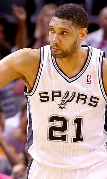Tim Duncan wins $100 bet with his rare 3-pointer